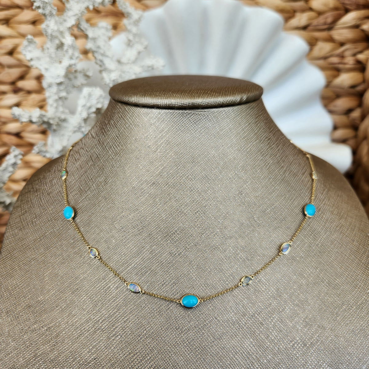 14K Yellow Gold Opal and Turquise Station Necklace (18 Inches)
Ston