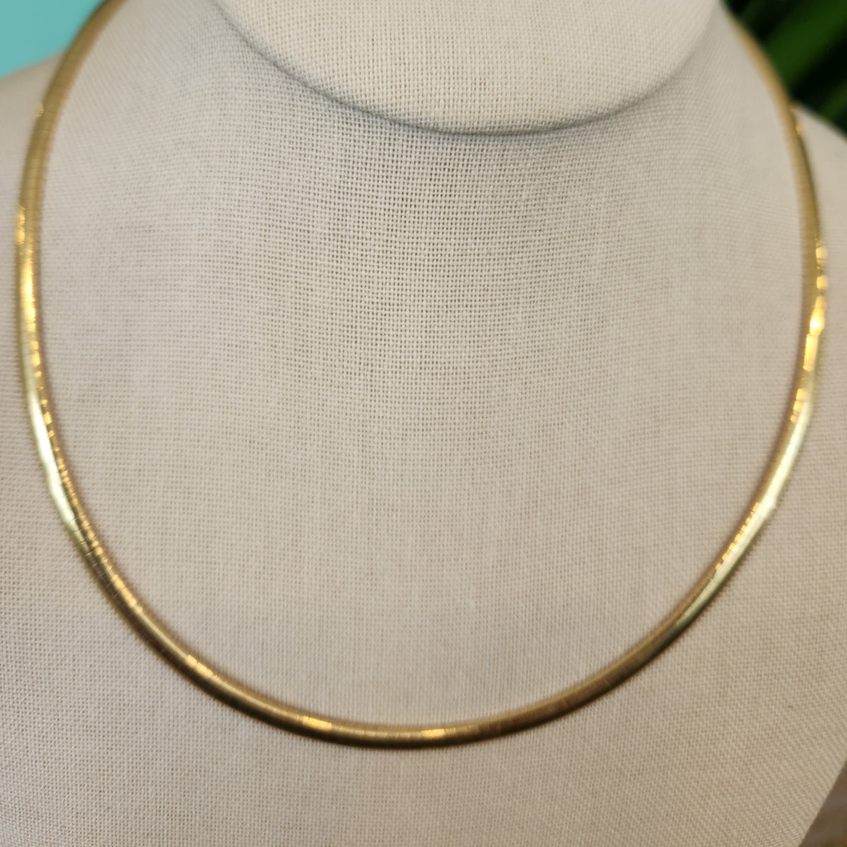14k Yellow Gold 18" 4mm Domed Omega Necklace