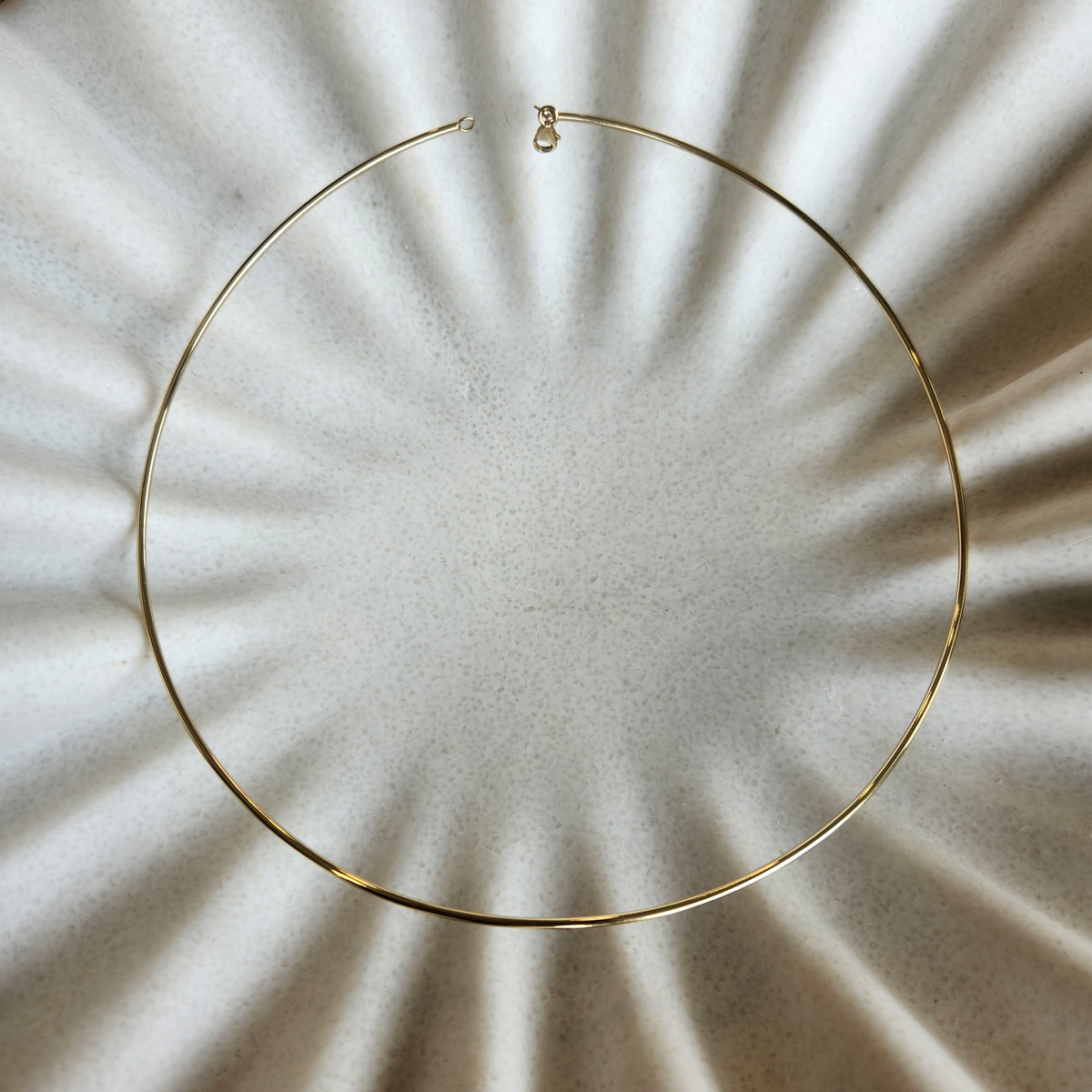 14 Karat Yellow Gold Omega Necklace With Pear Shaped Lobster Clasp