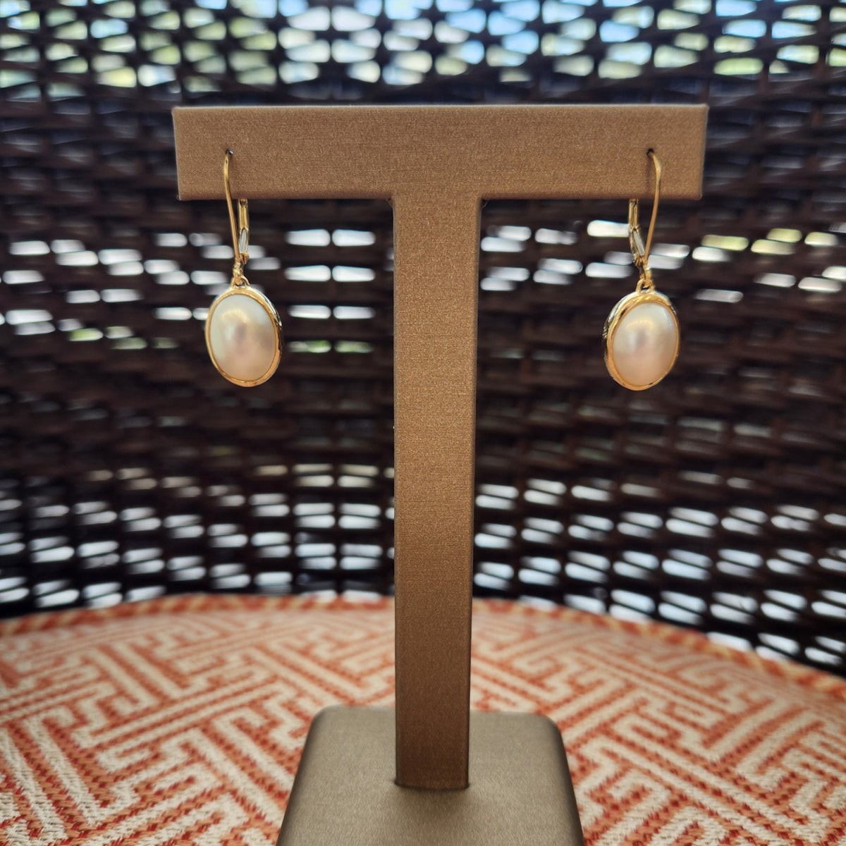 Vintage 18 Karat Yellow Gold Oval Mabe Pearl Bezel Set Earrings With Leverbacks