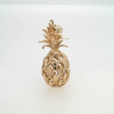 Vintage 14 Karat Yellow Gold Diamond Cut Pineapple Pendant