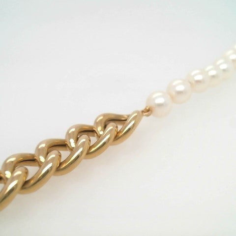 Vintage 18 Karat Yellow Gold 10 Mm Wide Curb Chain & Pearl Bracelet, 7"
