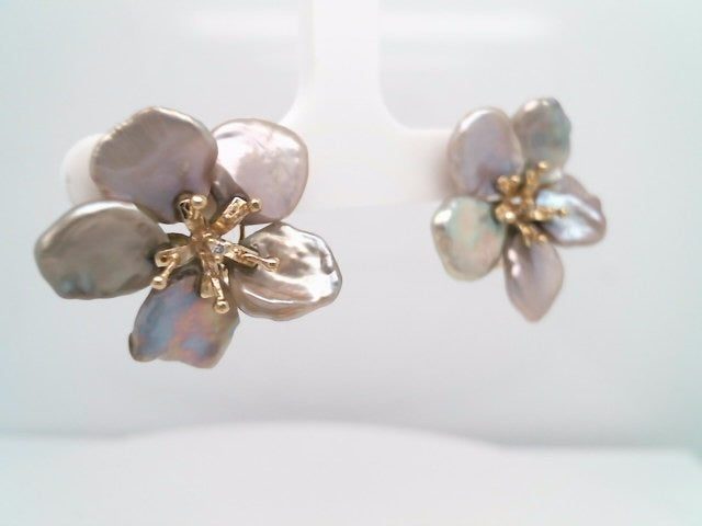Vintage 14 Karat Yellow Gold Grey Freshwater Pearl & Diamond Flower Earrings