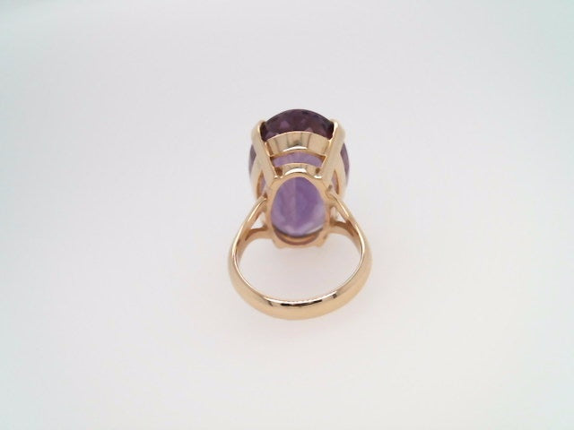 Vintage 14 Karat Yellow Gold Oval Amethyst Solitaire Statement Ring