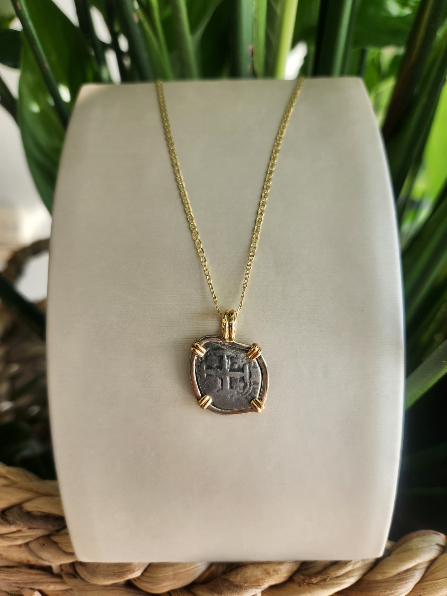 Spanish Shipwreck 1 Reale in 14K Yellow Gold and Sterling Silver Penda
