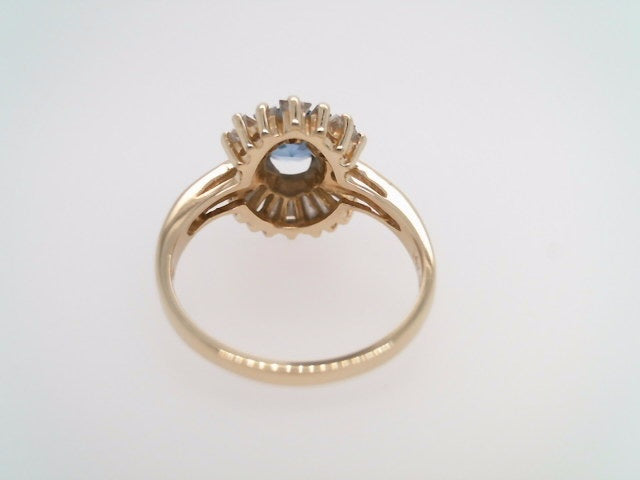 Vintage 14 Karat Yellow Gold Blue Sapphire & Baguette Diamond "Starburst" Cocktail Style Ring