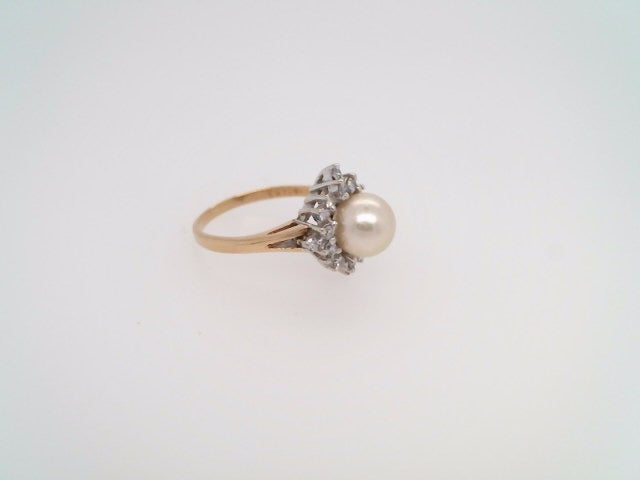 Vintage 14 Karat Yellow Gold White Akoya Pearl & Diamond Ring