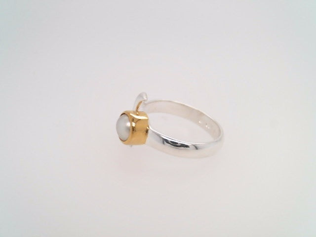 Sterling Silver With 22 Karat Gold Vermeil Whale/Dolphin Tail Ring With 1 Freshwater Pearl