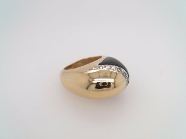 Vintage 18 Karat Yellow Gold Highly Domed Ring With Black Onyx & Diamond