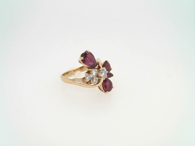 Vintage 14 Karat Yellow Gold Rhodolite Garnet & Diamond Freeform Cluster Ring