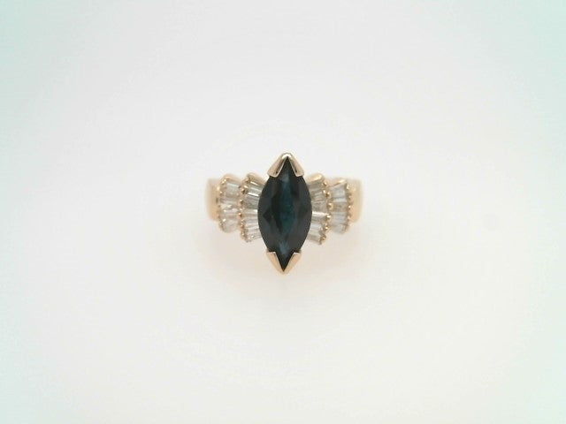 Vintage 14 Karat Yellow Gold Blue Sapphire & Baguette Diamond Ring