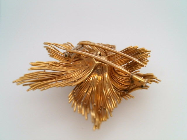 Vintage Retro 18 Karat Yellow Gold Floral Starburst Pin With Cabochon Emeralds & Diamonds