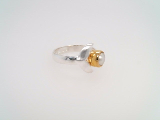 Sterling Silver With 22 Karat Gold Vermeil Whale/Dolphin Tail Ring With 1 Freshwater Pearl