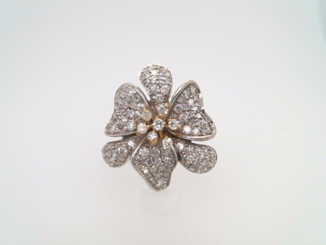 Vintage 14 Karat White & Yellow Gold Diamond Pave Flower Ring