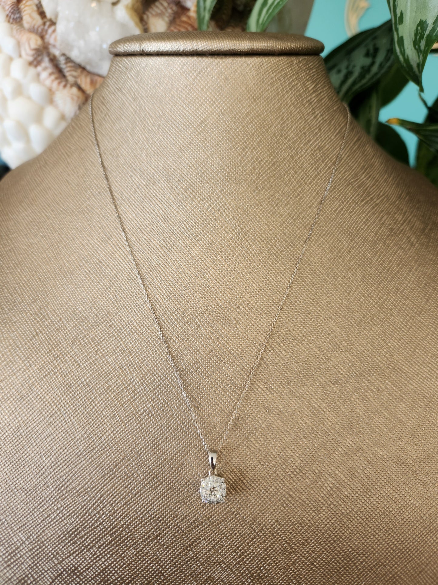Vintage14 Karat White Gold Diamond Cluster Halo Necklace With Thin Cable Chain, 18"