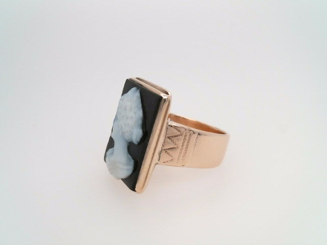 Vintage 10 Karat Rose Gold Black & White Stone Carved Cameo Ring