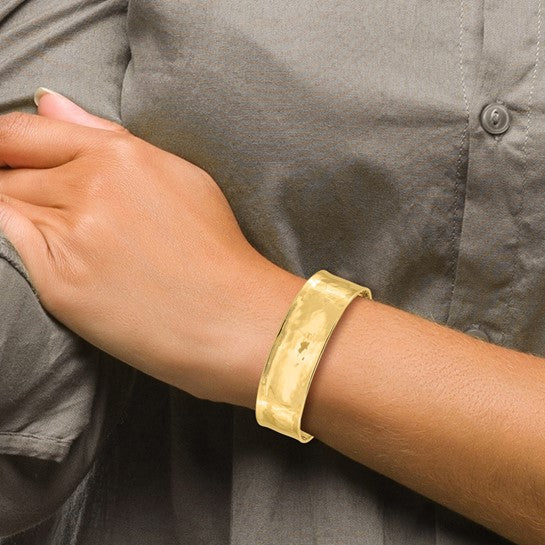 14 Karat Yellow Gold Hammered Polished Cuff Bangle 19 Mm Wide