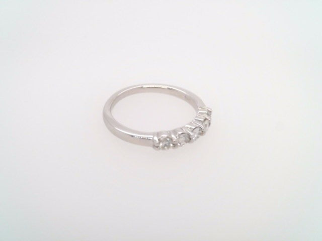 Vintage 14 Karat White Gold 5 Diamond Shared Prong Band Ring