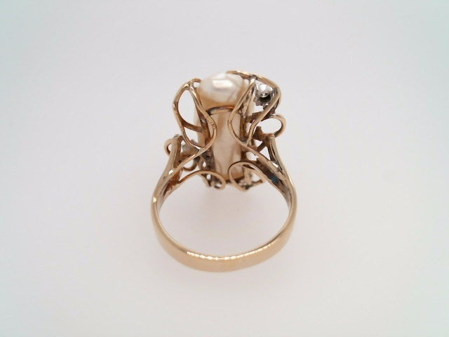 Vintage 14 Karat Yellow Gold Freeform Freshwater Pearl & Diamond Ring