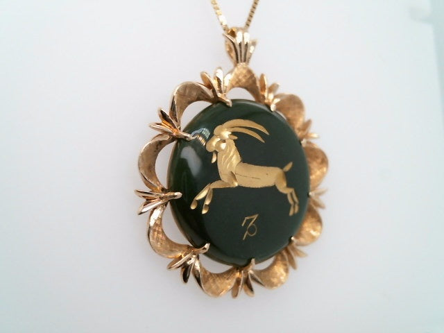Vintage 14 Karat Yellow Gold 35 Mm Capricorn Zodiac Medallion Pendant With Dark Green Carved Jade Cabochon