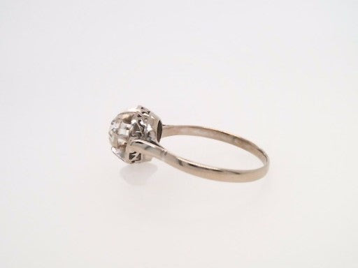 Antique Victorian 18 Karat White Gold Oval Rose Cut Diamond Illusion Setting Solitaire Ring