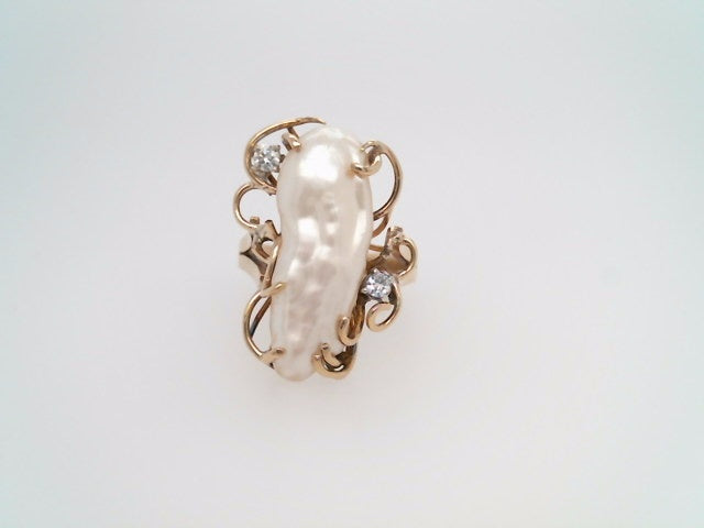 Vintage 14 Karat Yellow Gold Freeform Freshwater Pearl & Diamond Ring