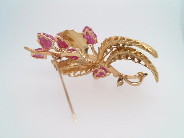 Vintage 18 Karat Yellow Gold Carved Ruby Leaves & Diamond Branch Pin/Pendant