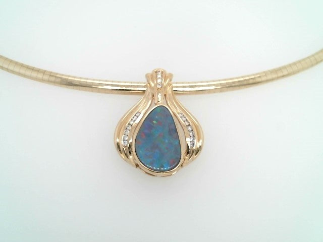Vintage 14 Karat Yellow Gold Opal & Diamond Pendant