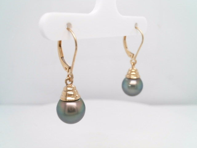 14 Karat Yellow Gold 9.5 Mm Grey Tahitian Pearl Earrings With Ribbed Pearl Cap On Leverbacks