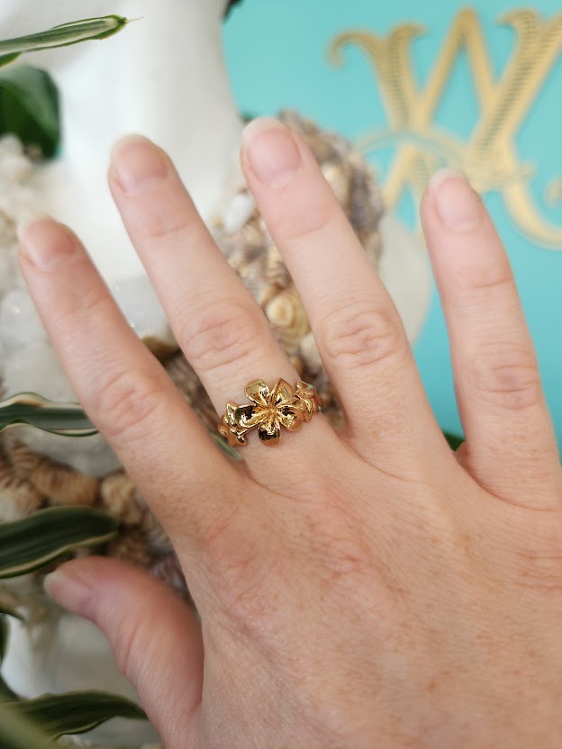 Vintage14 Karat Yellow Gold Plumeria Ring