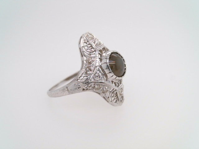 Vintage 18 Karat White Gold Cats Eye Chrysoberyl & Diamond Filigree Ring