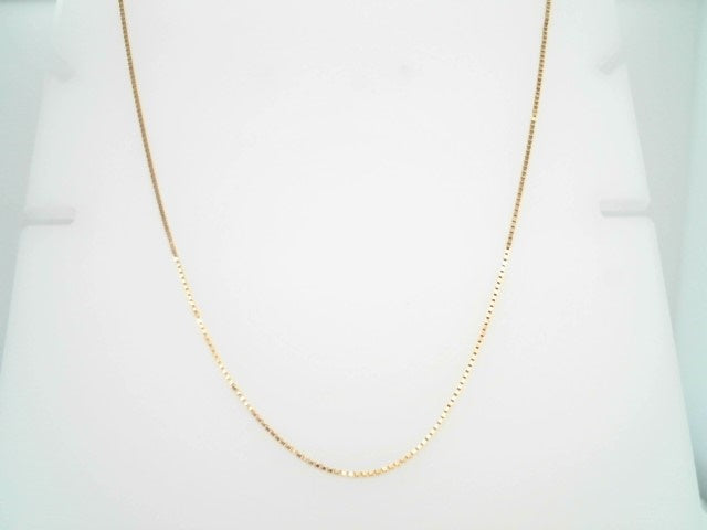 14 Karat Yellow Gold .9 Mm Box Link Chain 18"