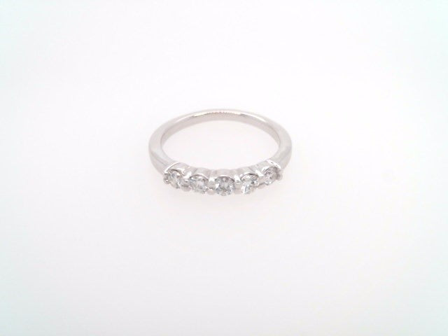Vintage 14 Karat White Gold 5 Diamond Shared Prong Band Ring