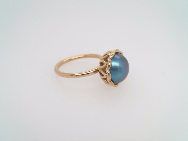 Vintage 14 Karat Yellow Gold 11 Mm Bluish Grey Mabe Pearl Ring With Scalloped Style Setting