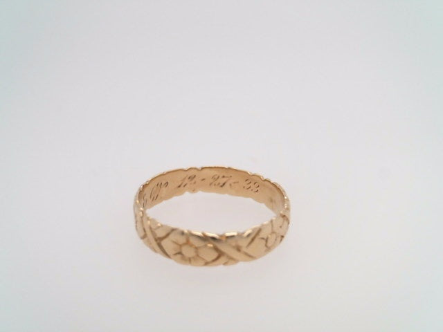 Vintage 14 Karat Yellow Gold "X" & Flower Motif 4 Mm Band Ring