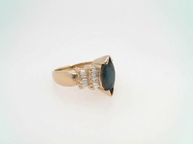 Vintage 14 Karat Yellow Gold Blue Sapphire & Baguette Diamond Ring