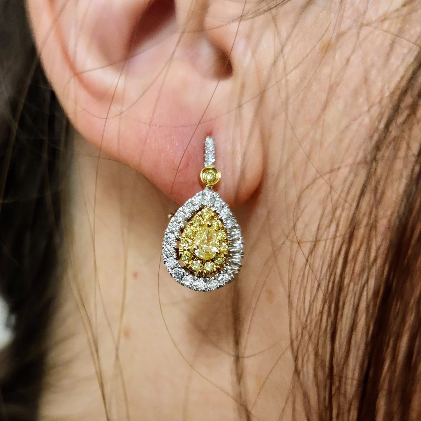 18 Karat White & Yellow Gold Fancy Natural Yellow & White Diamond Pear Shaped Cluster Earrings With Omega Backs