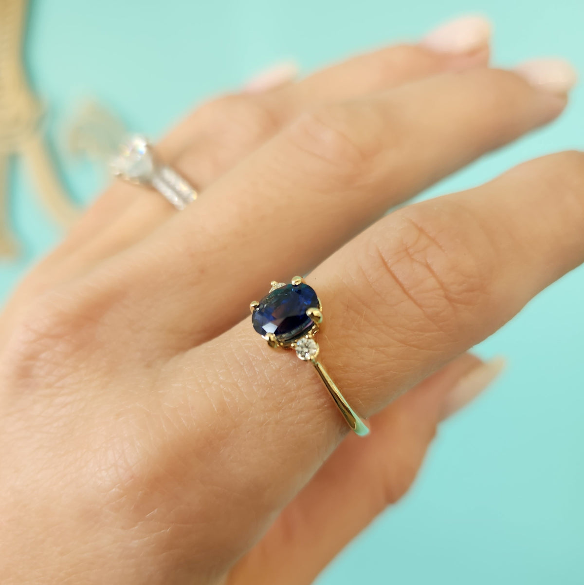 14 Karat Yellow Gold Blue Sapphire & Diamond 3 Stone Ring