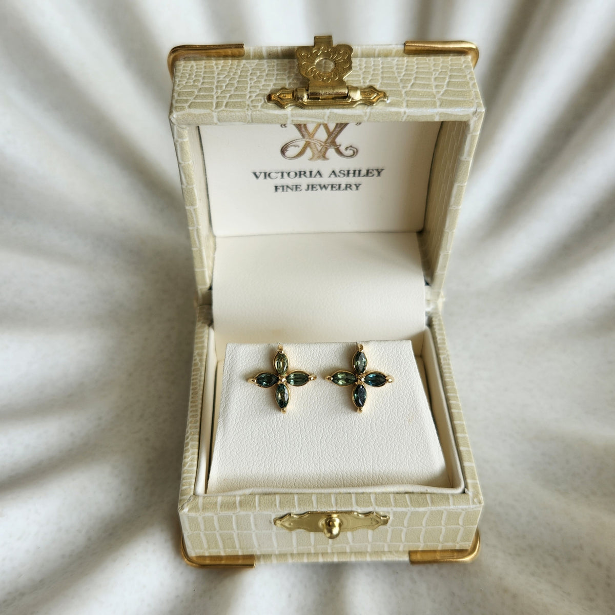 14 Karat Yellow Gold Marquise Green Sapphire Cluster "X" Stud Earrings