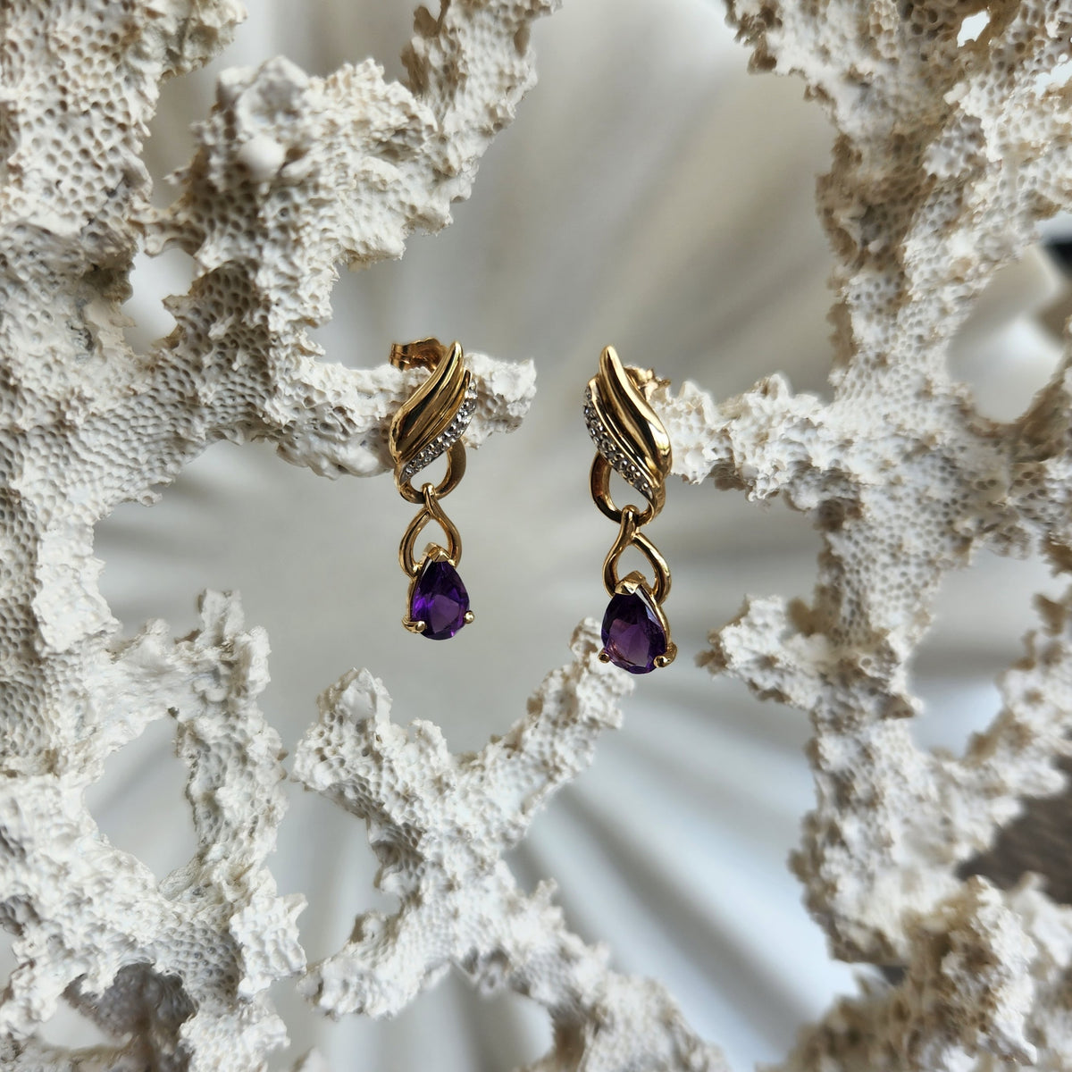 Vintage 14K Yellow Gold Earrings