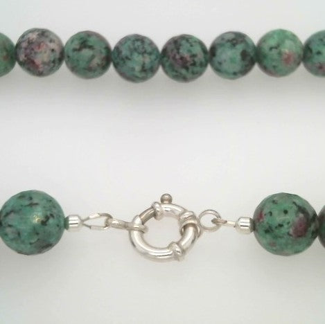 Sterling Silver 13 Mm Round Faceted Ruby Zoisite Bead Necklace With Large Spring Ring 17.5"