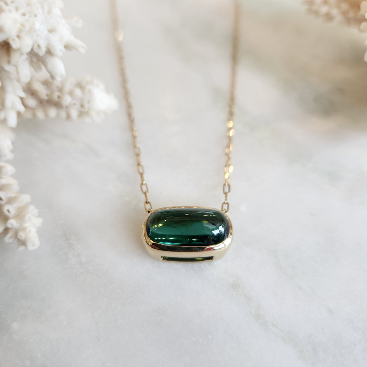 14 Karat Yellow Gold Indicolite Tourmaline Paperclip Necklace, 18"