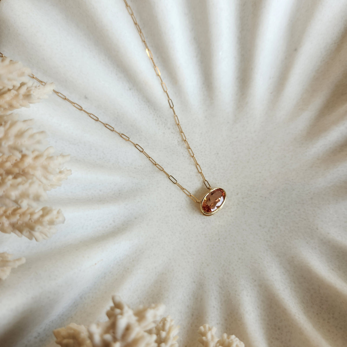 14 Karat Yellow Gold Imperial Topaz Paperclip Necklace, 18'