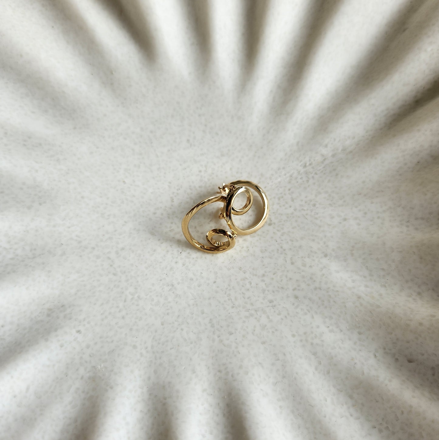 14 Karat Yellow Gold Polished Circle Earrings