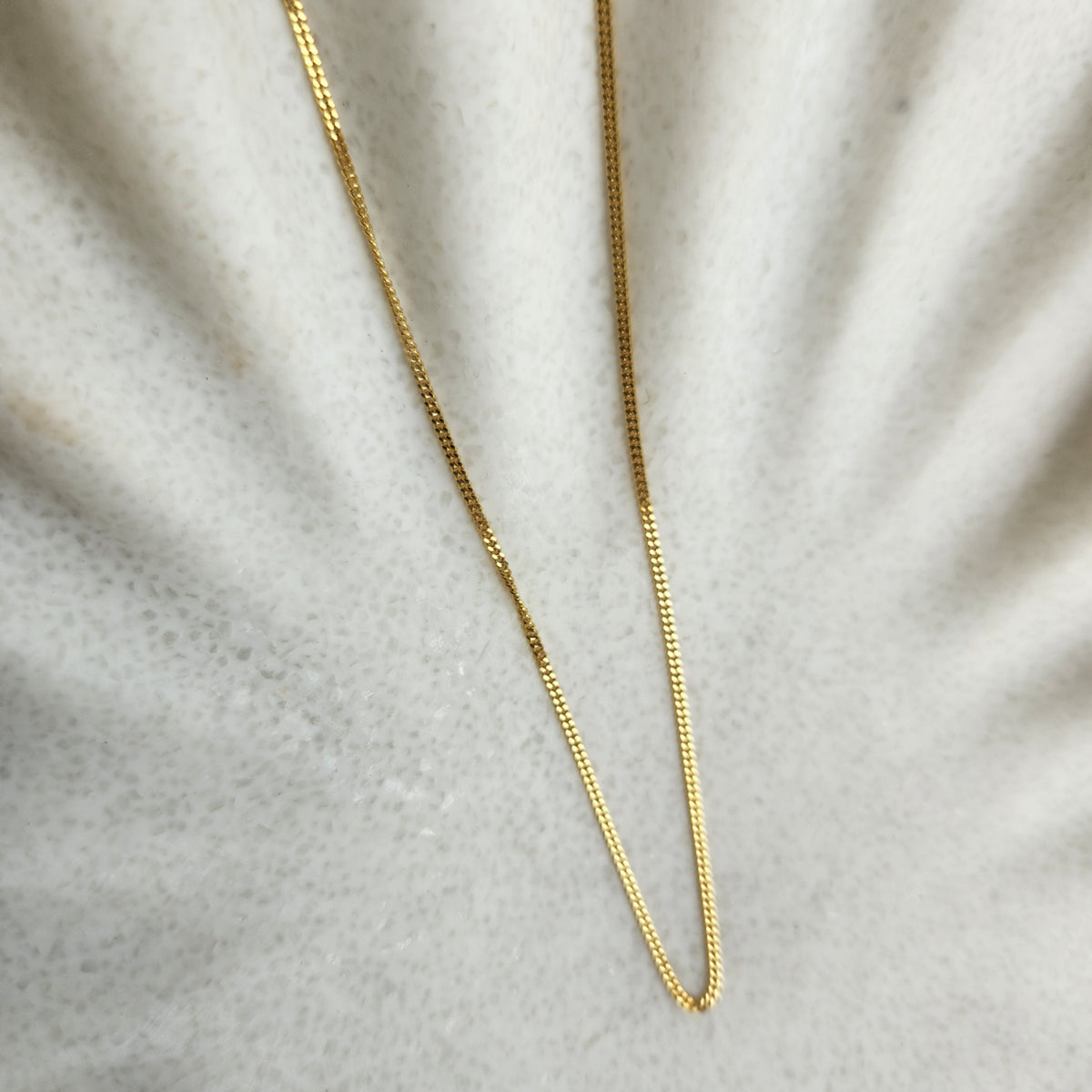 14 Karat Yellow Gold 1.3 Mm Curb Chain 16"