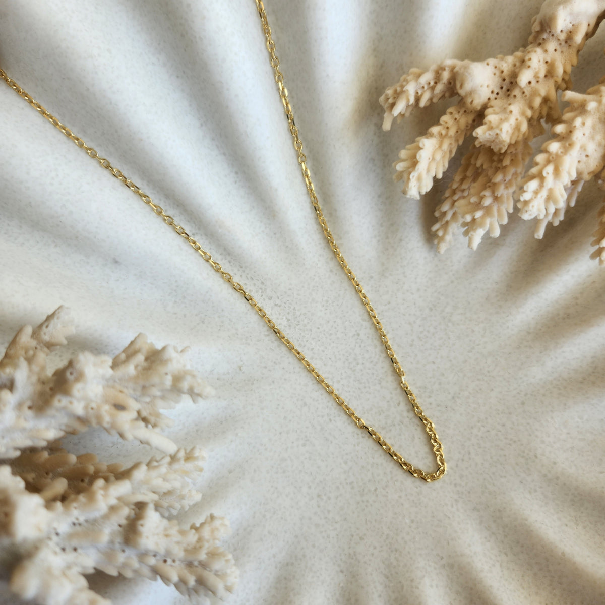 18 Karat Yellow Gold Polished 2.3Mm Solid Diamond-Cut Cable Chain, 18"