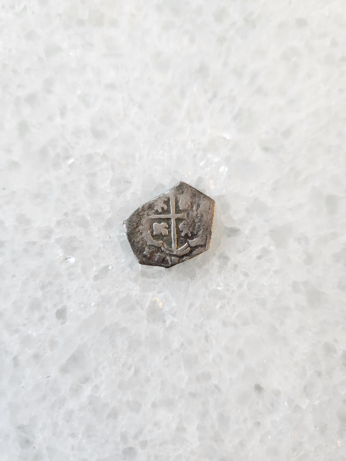 Silver Spanish 1 Reale Minted In Madrid; Spanish Colonial; Year 1700s; Phillip V; Weight 2.36 Gr Rare Colonial Coin Found By Rupert Gates On The 1715 Fleet (Steve Is Finding The 2nd Cert.)