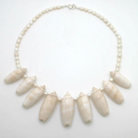 Sterling Silver Florida Lettered Olive Shell And Freshwater Pearl 1/2  Collar Necklace 19"