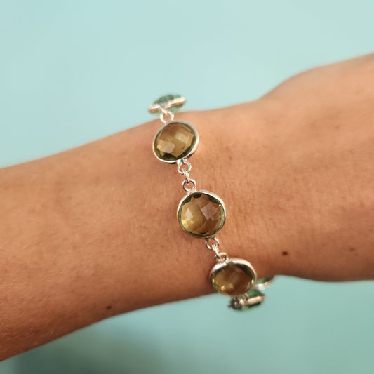 Adjustable 7.5 to 7.75 Inch Sterling Silver Bracelet with 22.5 CTW Dou