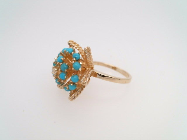 **Online Clearance** Vintage 14 Karat Yellow Gold Star Shaped Turquoise & Diamond Ring